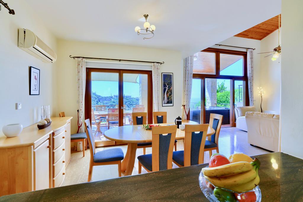 קוקליה 4 Bedroom Villa Helidoni With Private Infinity Pool, Aphrodite Hills Resort מראה חיצוני תמונה